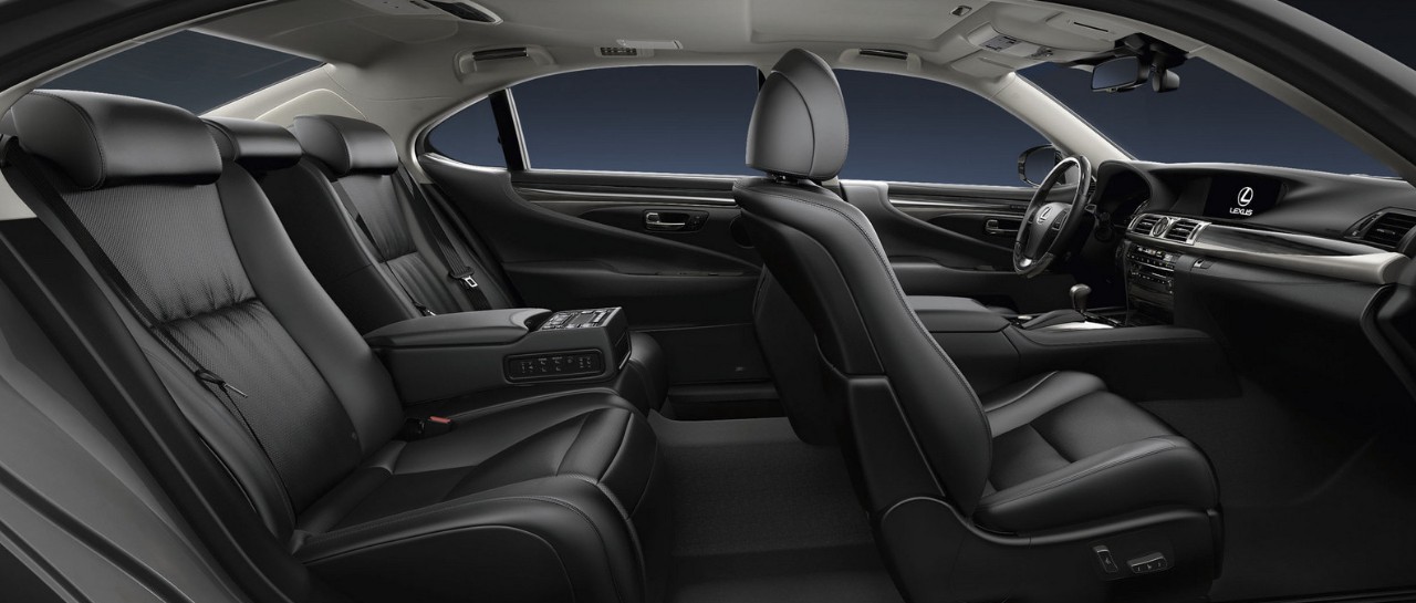 2026 Lexus LS European Version Interior