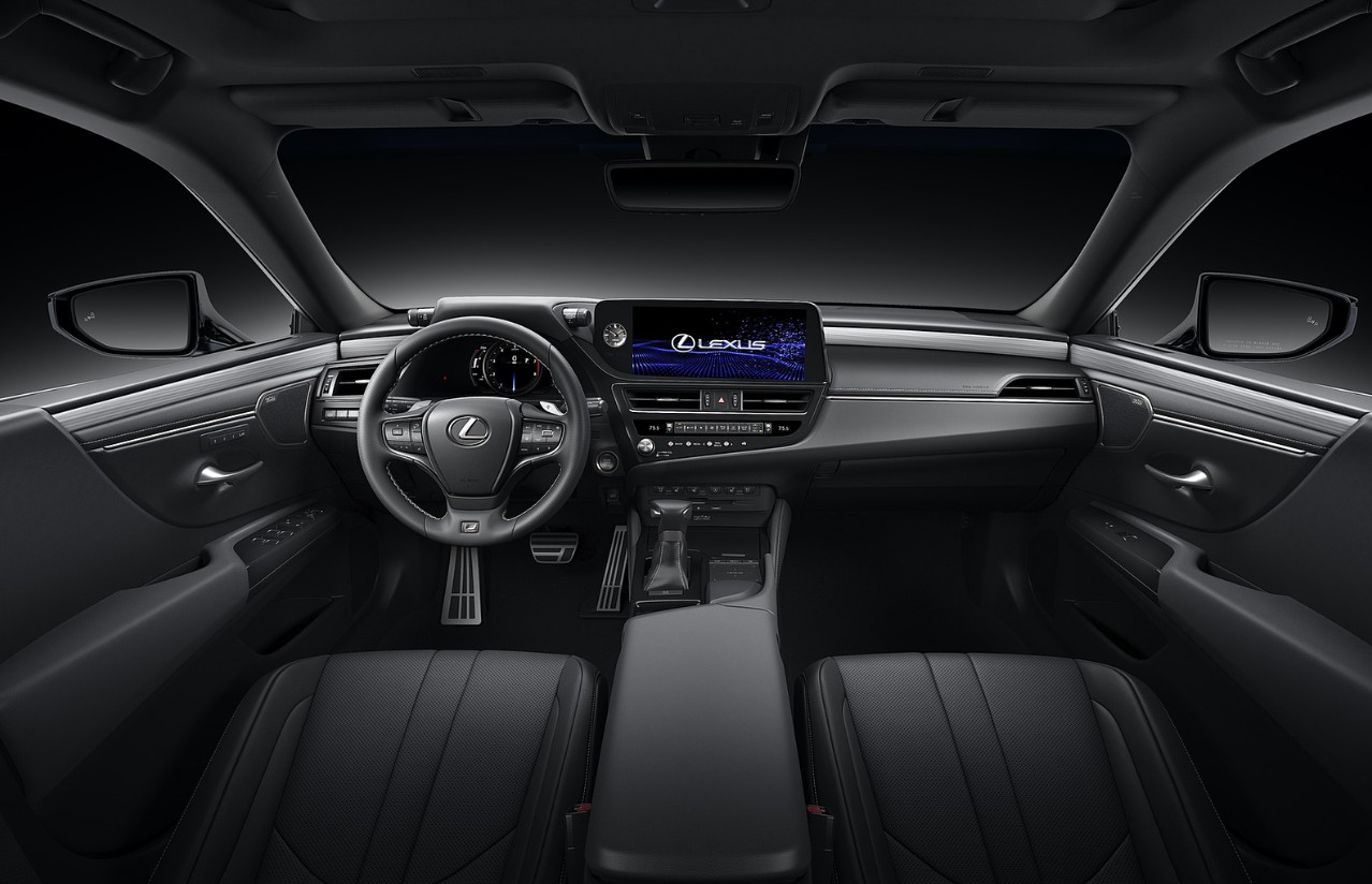 2027 Lexus ES Interior